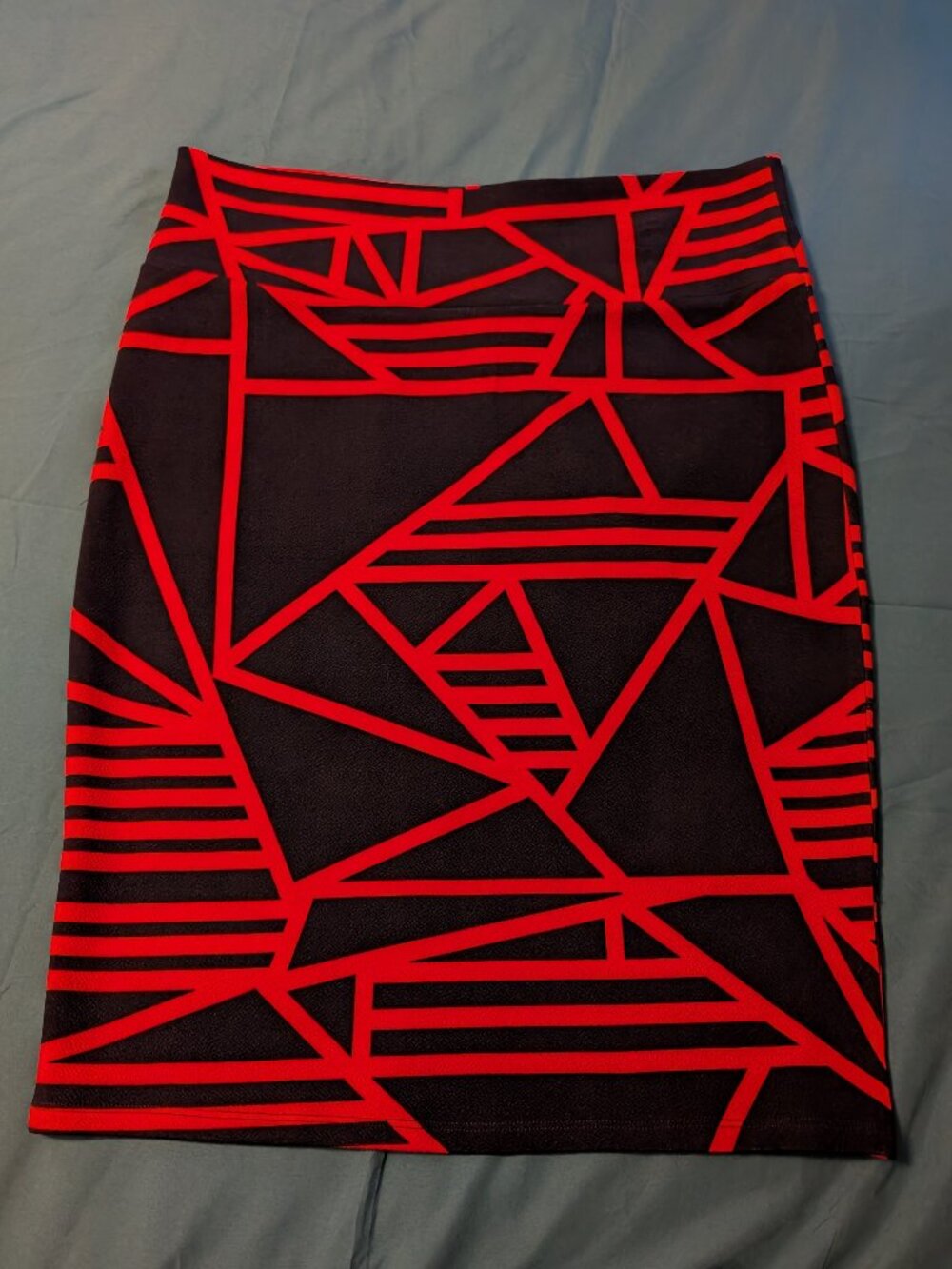 LuLaRoe Cassie Pencil Skirt Geometric Size XL Red and Navy